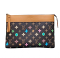 Tyla Pouch