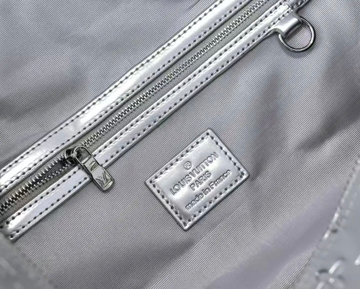 Tionda Duffle Bag