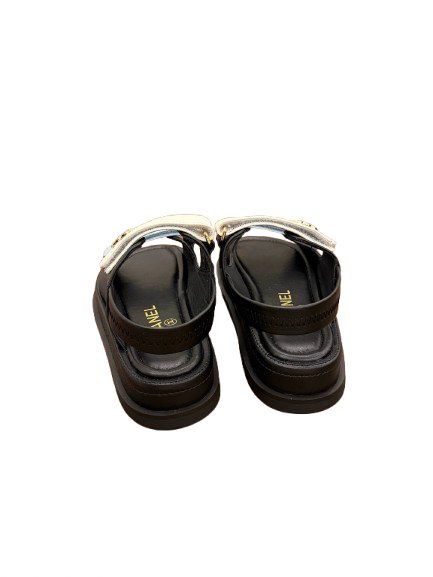 Davia Sandals