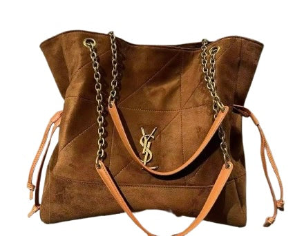 Ezri Bag