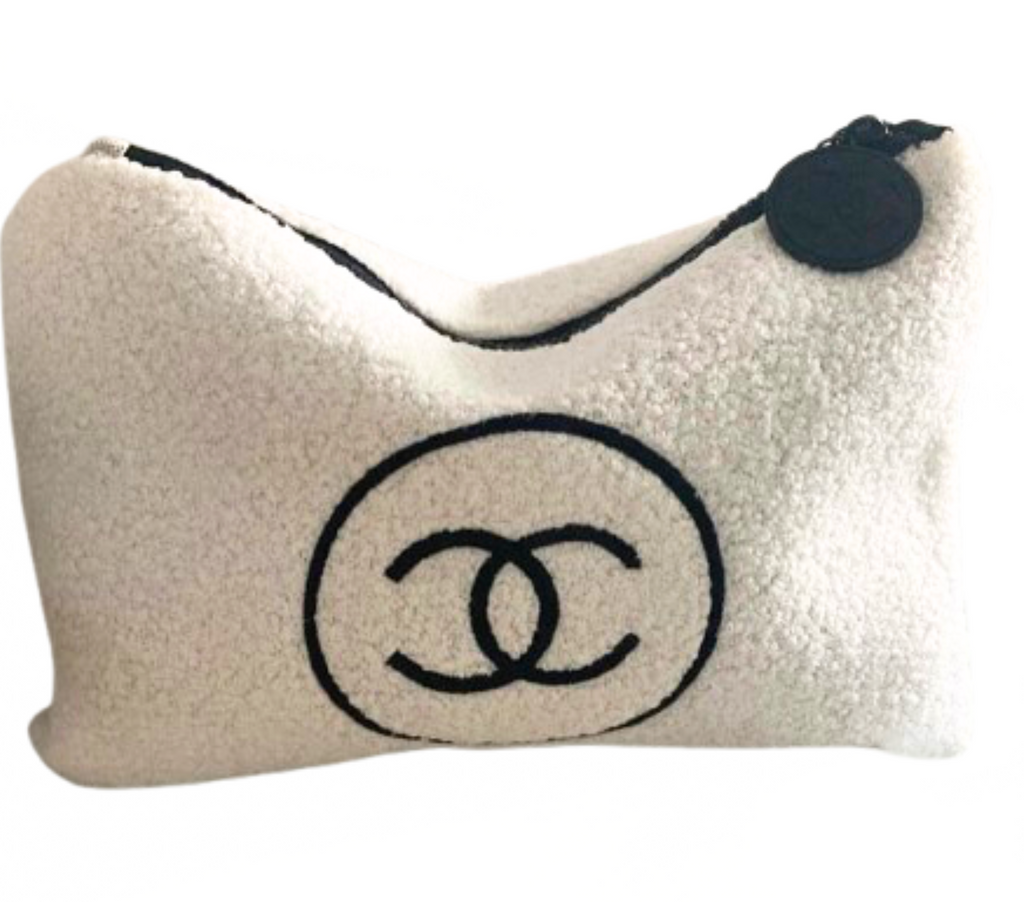 Waverly Pouch